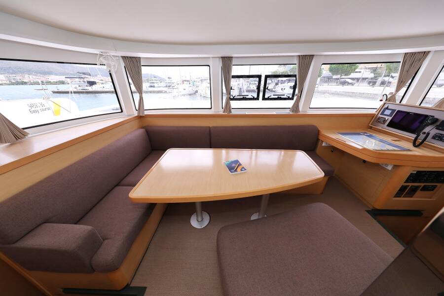 Lagoon 42  | Ocean Star