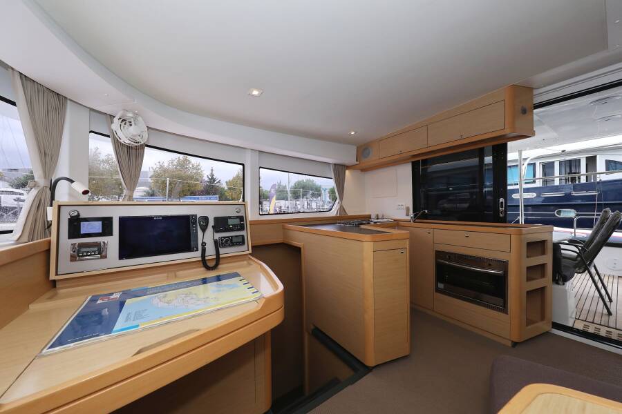 Lagoon 42  | Ocean Star