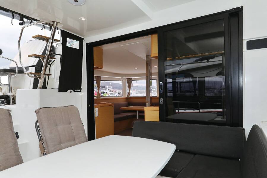 Lagoon 42  | Ocean Star