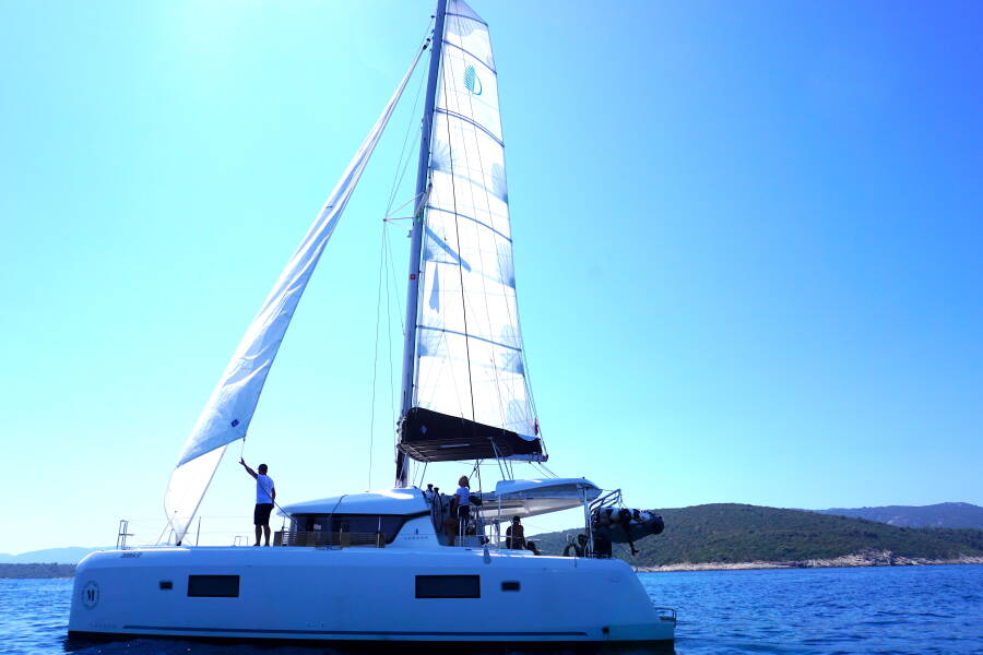 Lagoon 42  | Amfitrite