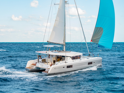 Lagoon 42  | Ocean Pearl