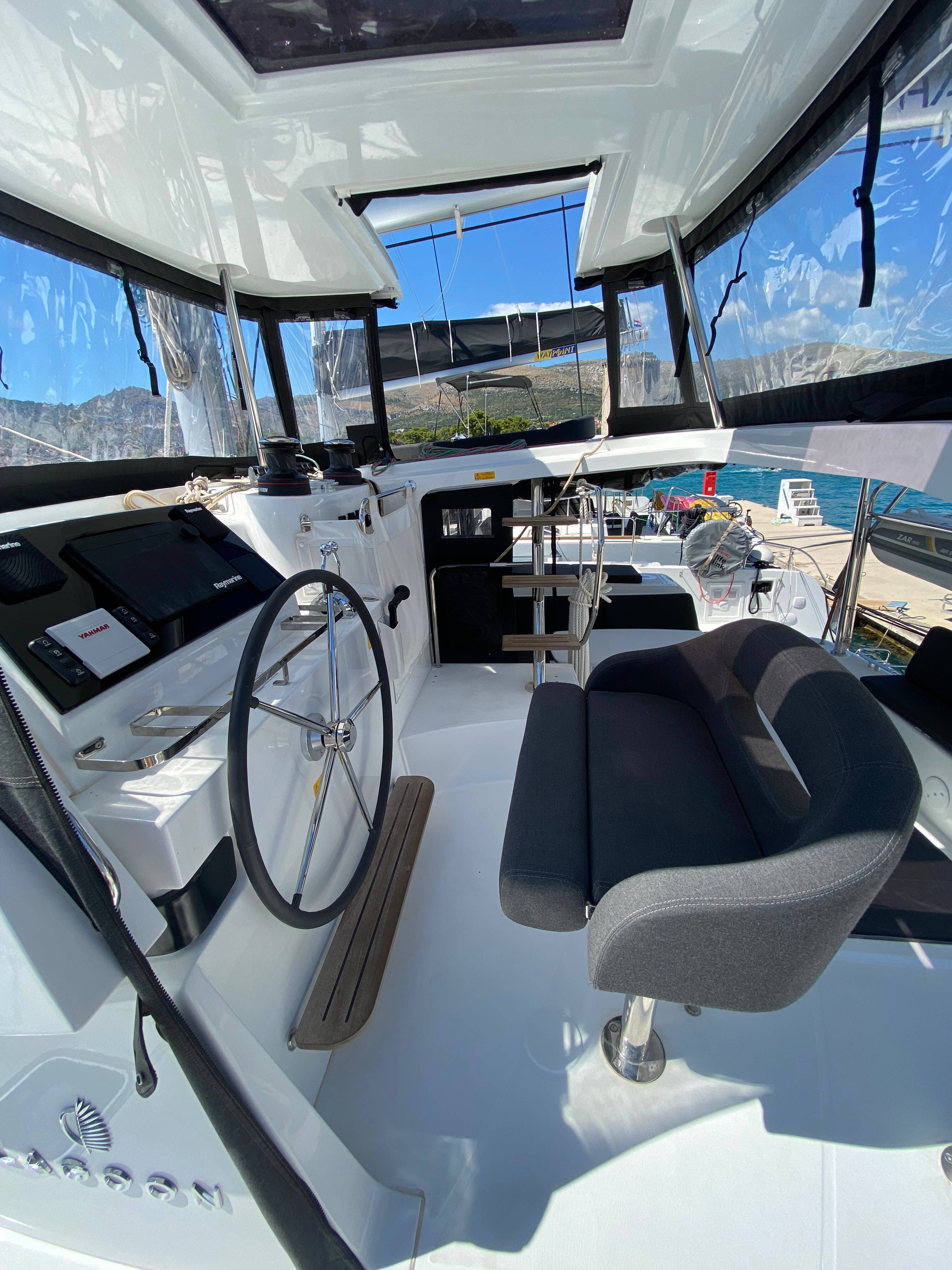 Lagoon 42  | Hanselli