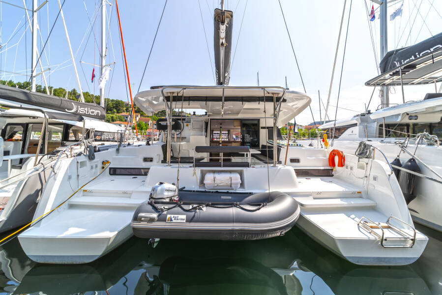 Lagoon 42 | First Adventure