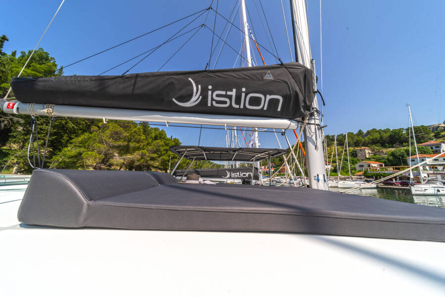 Lagoon 42 | First Adventure