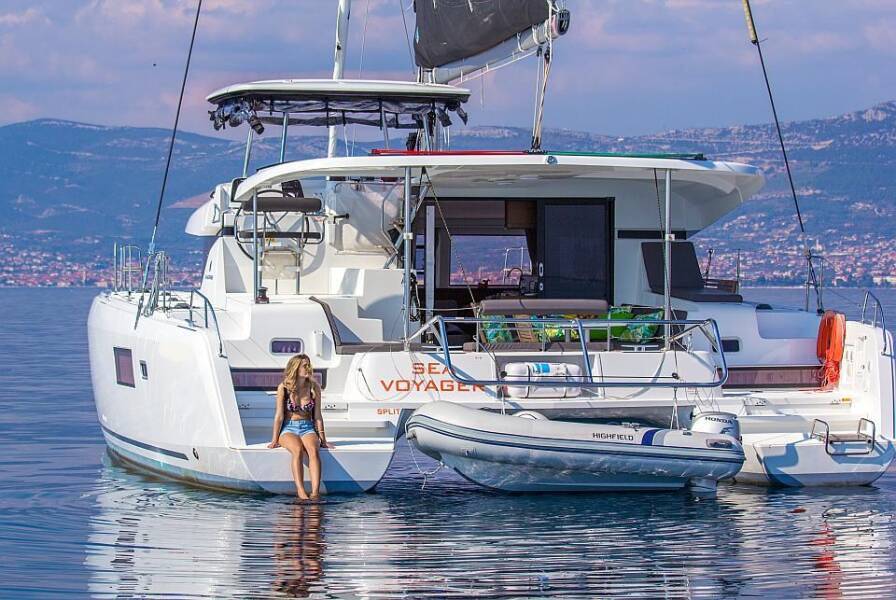 Lagoon 42  | Sea Voyager