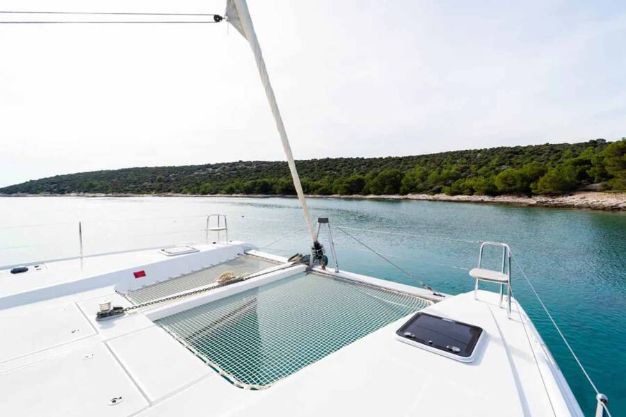 Lagoon 42  | Maximus