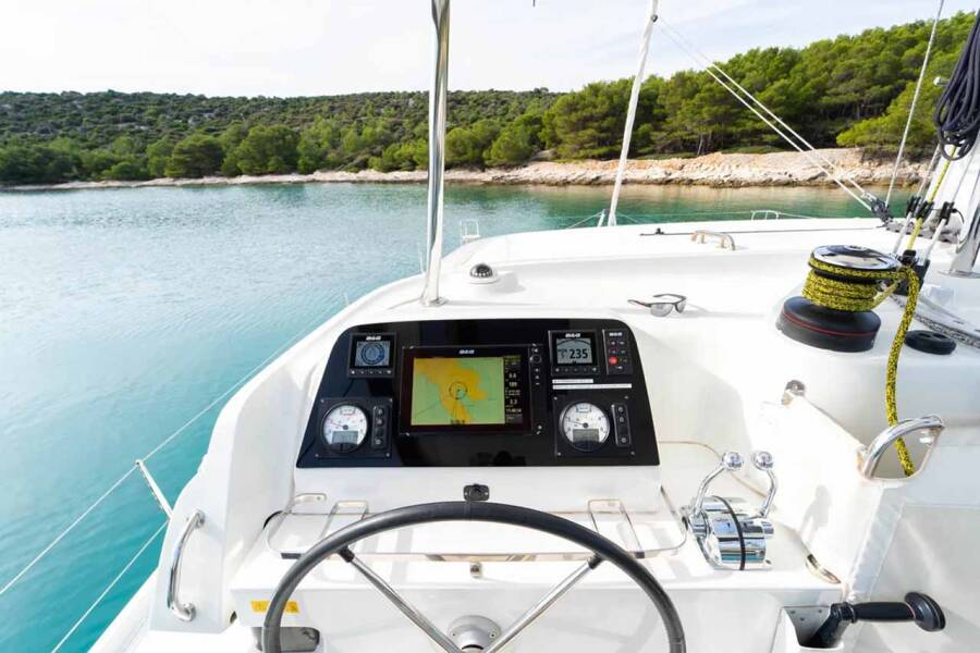 Lagoon 42  | Maximus