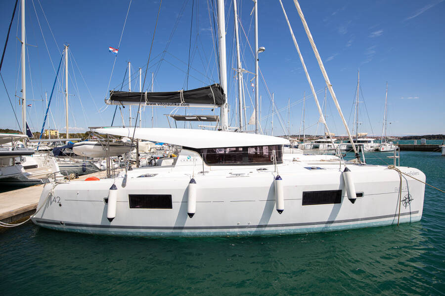Lagoon 42  | Mare Solero