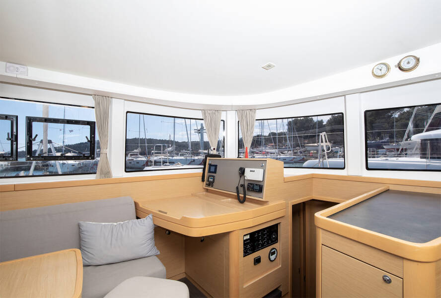 Lagoon 42  | Mare Solero