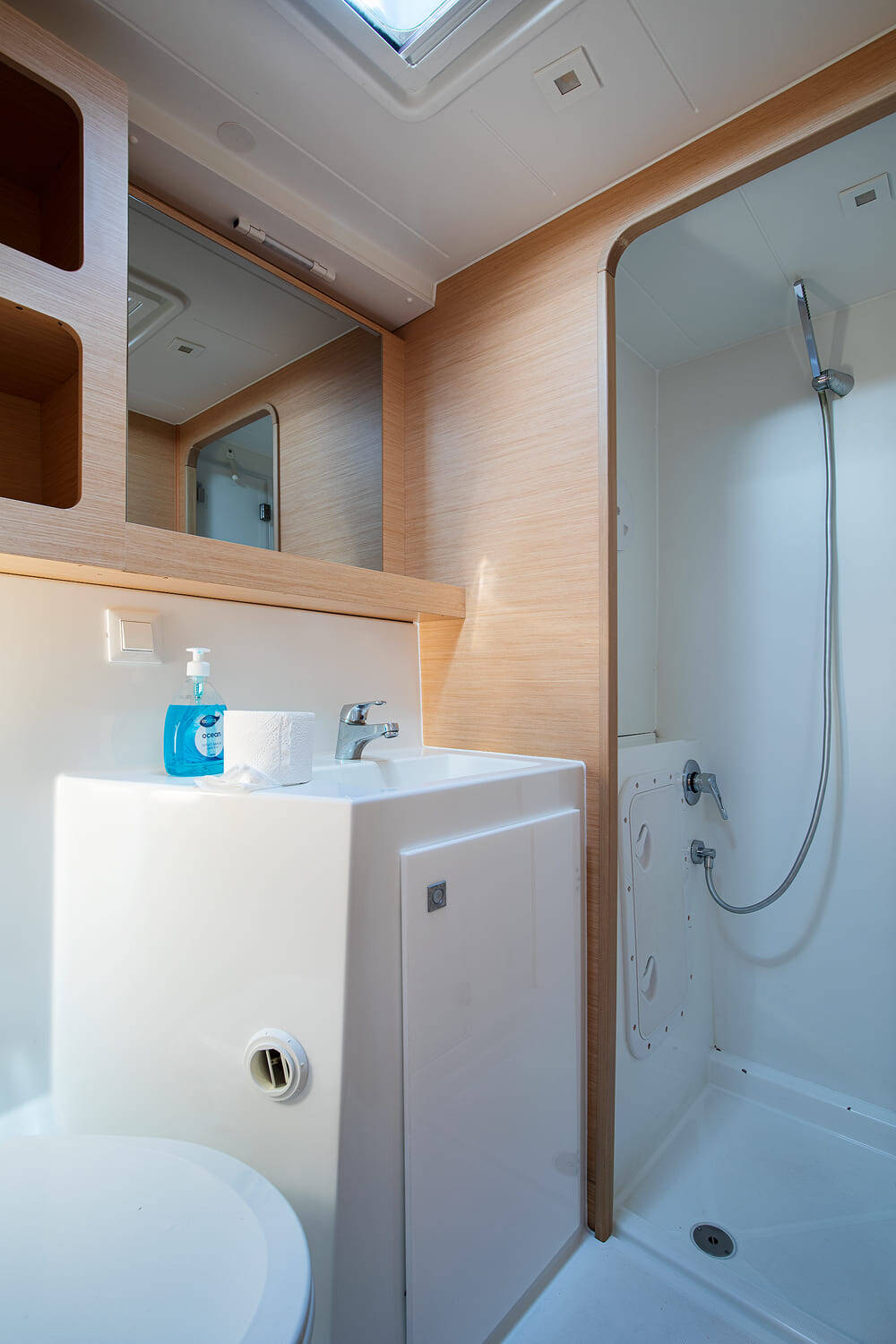 Lagoon 42  | Mare Solero