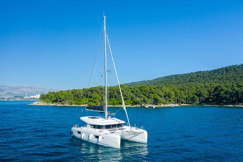 Lagoon 42  | Brattia