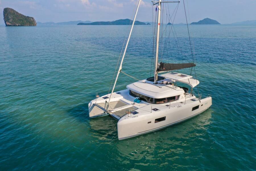 Lagoon 42  | Lizzy II