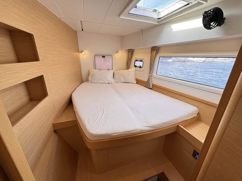 Lagoon 42  | Sofibel