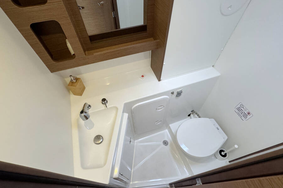 Lagoon 42  | Moonlight