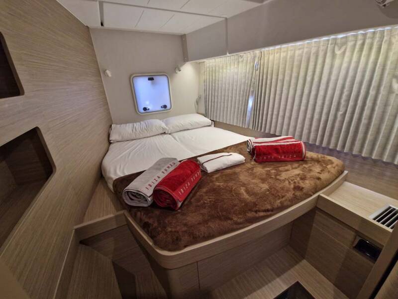 Lagoon 42 | Best Elli