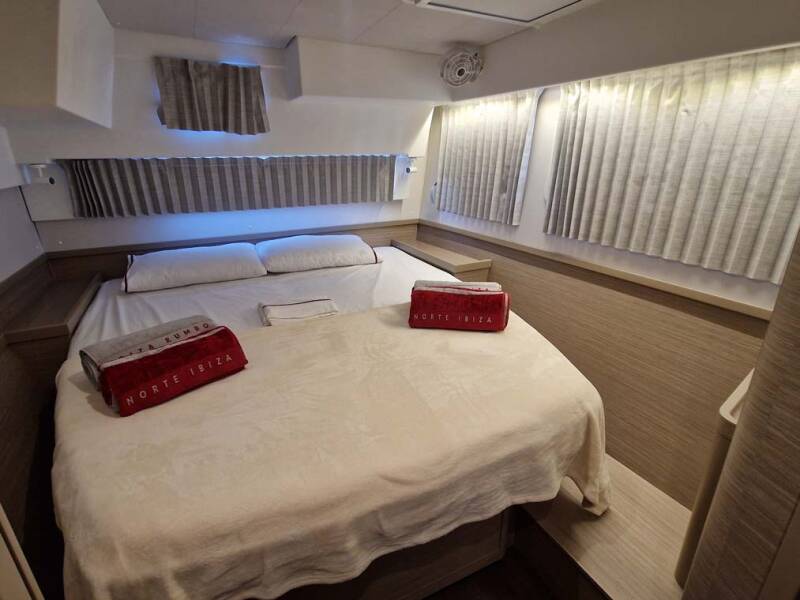 Lagoon 42 | Best Elli