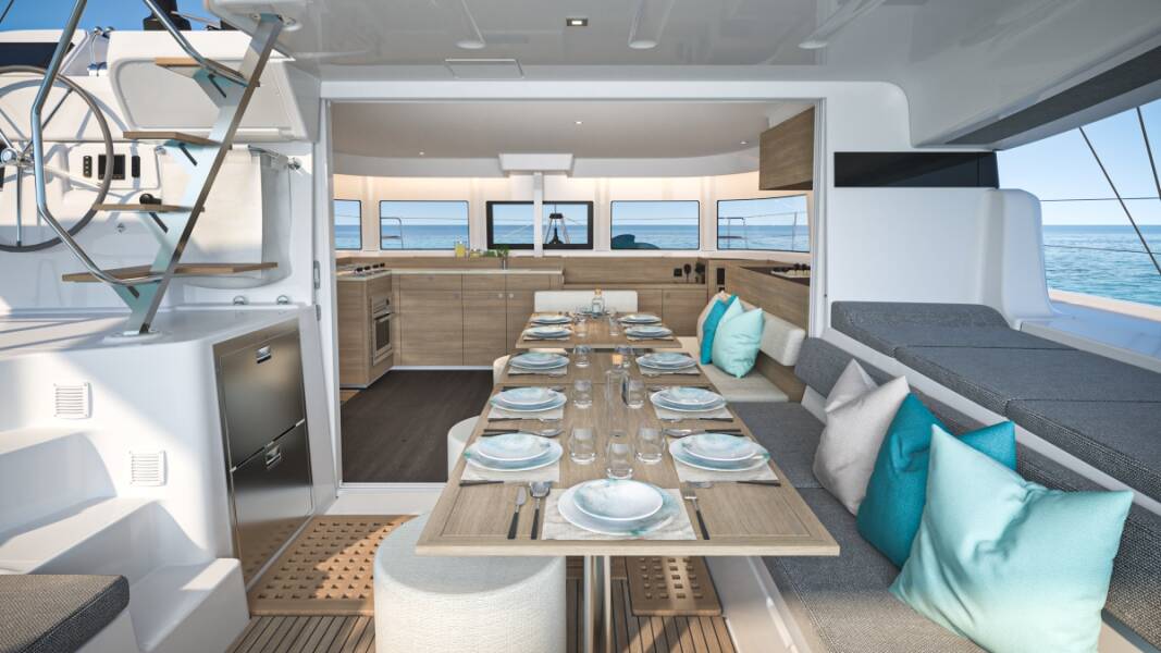 Lagoon 43  | Aria