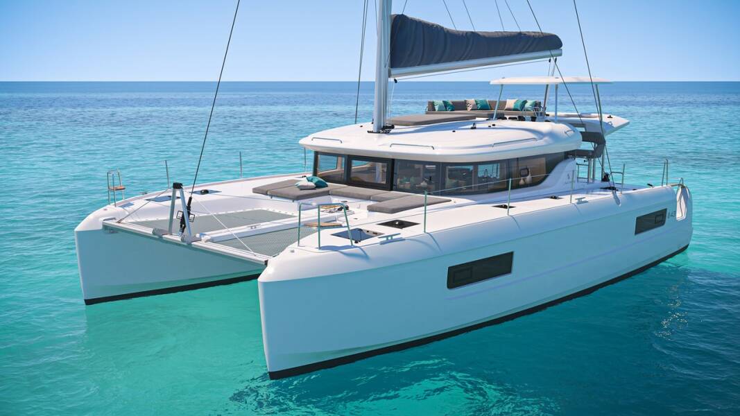 Lagoon 43  | Active.Cruises