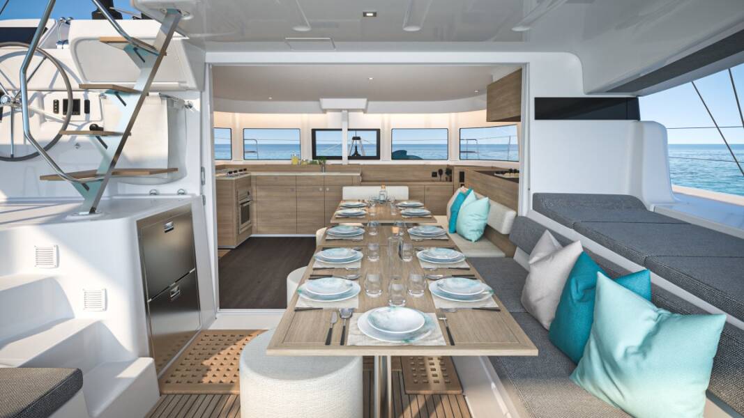 Lagoon 43  | Active.Cruises