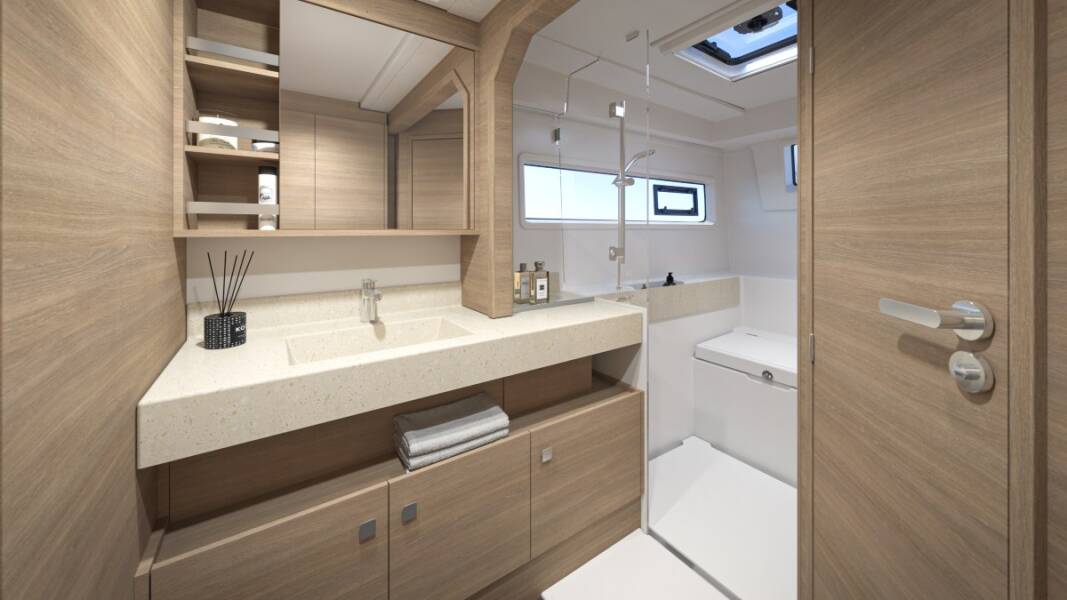 Lagoon 43  | Active.Cruises