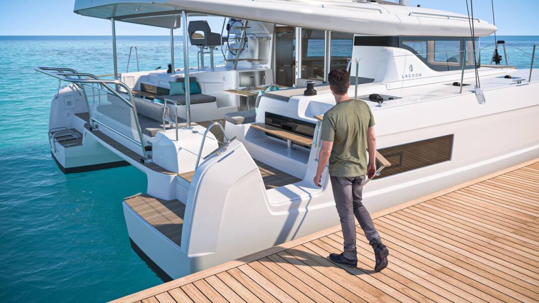 Lagoon 43  | Stela