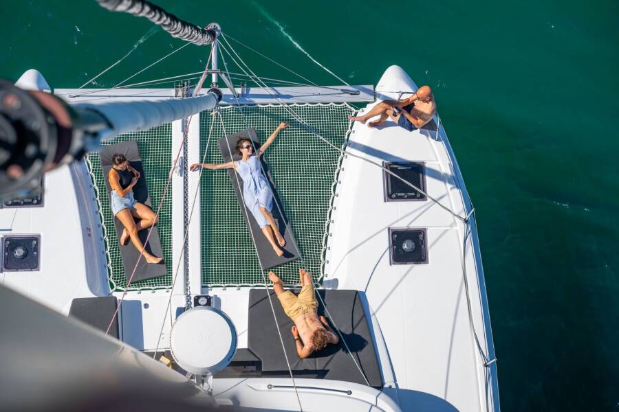 Lagoon 43 | Find Us II