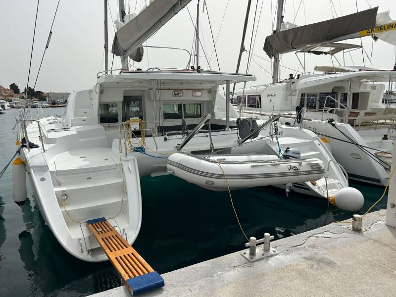 Lagoon 440  | Manatee