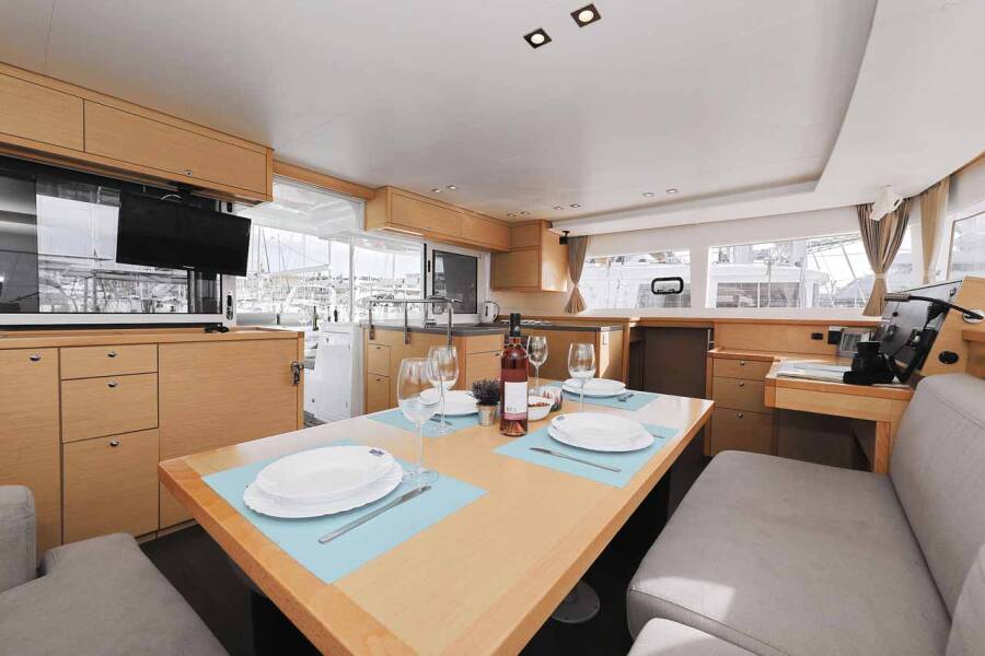 Lagoon 450 F | Stella