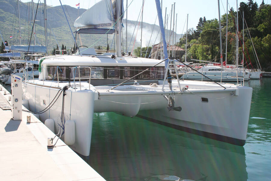 Lagoon 450 F  | Claudia III 