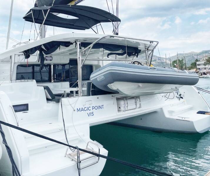 Lagoon 46  | Magic Point