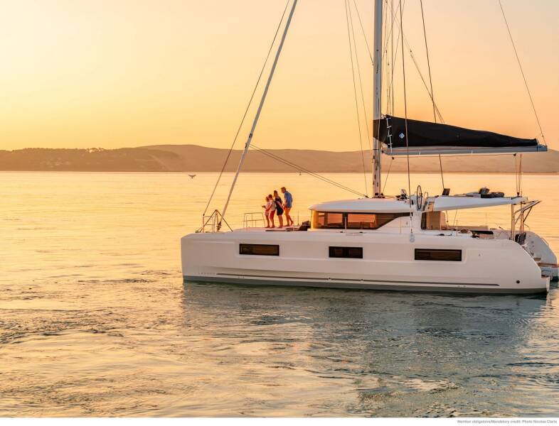 Lagoon 46  | Joansea (crewed)