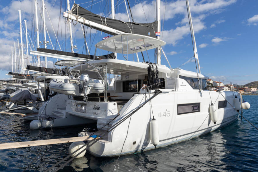 Lagoon 46  | Cortes
