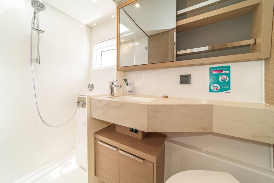 Lagoon 46 | First Care