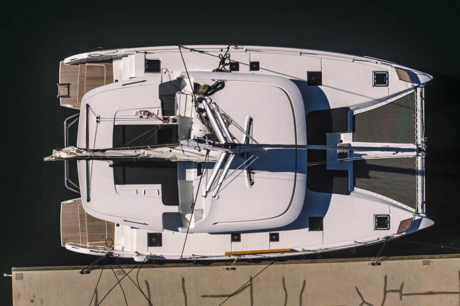 Lagoon 46  | Poseidon