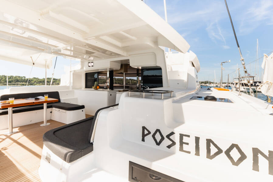 Lagoon 46  | Poseidon