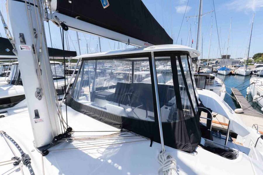 Lagoon 46  | Mare Azul