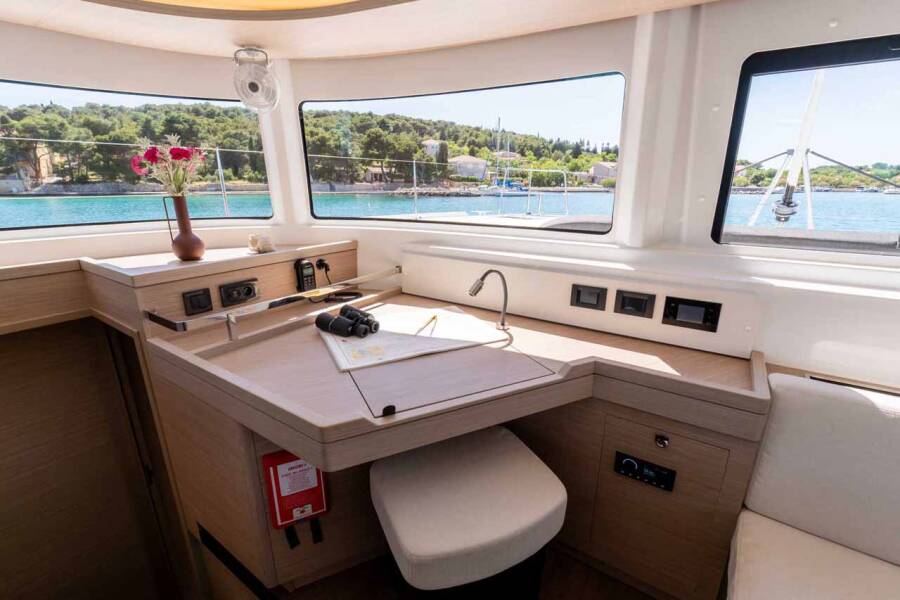 Lagoon 46  | Mare Azul