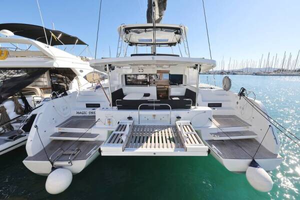 Lagoon 46