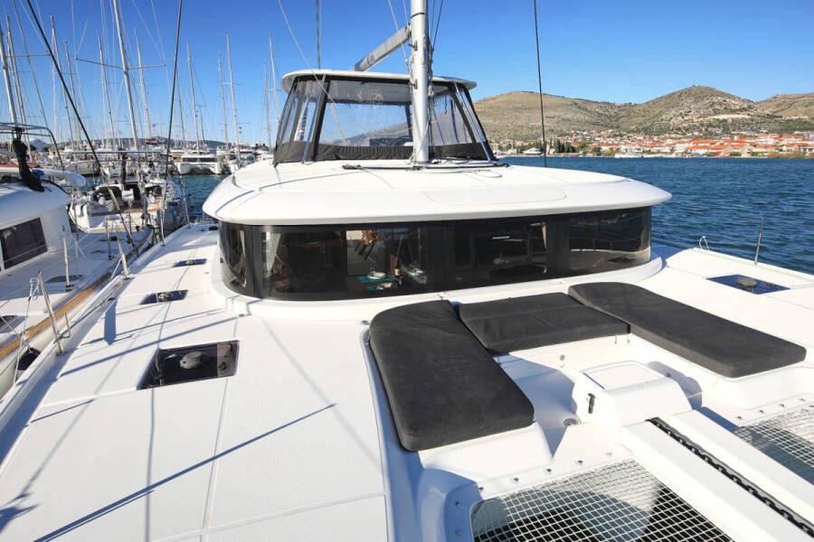 Lagoon 46  | Mariposa