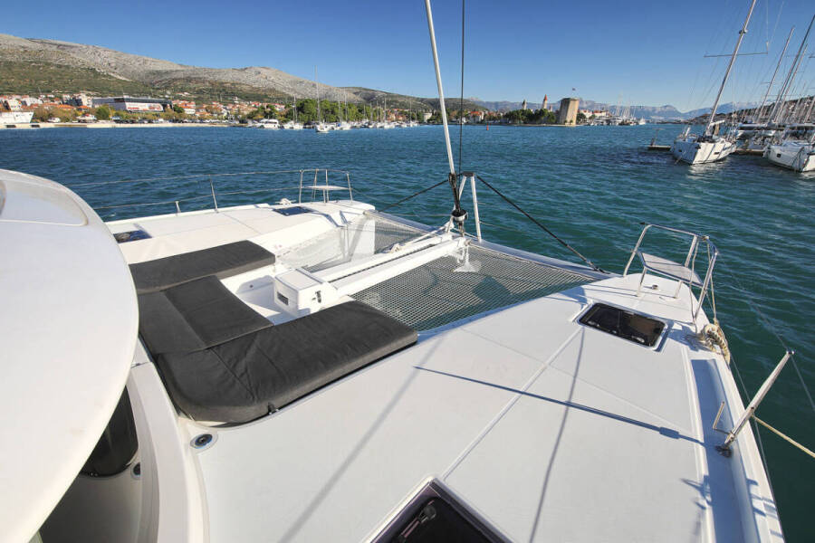 Lagoon 46  | Mariposa