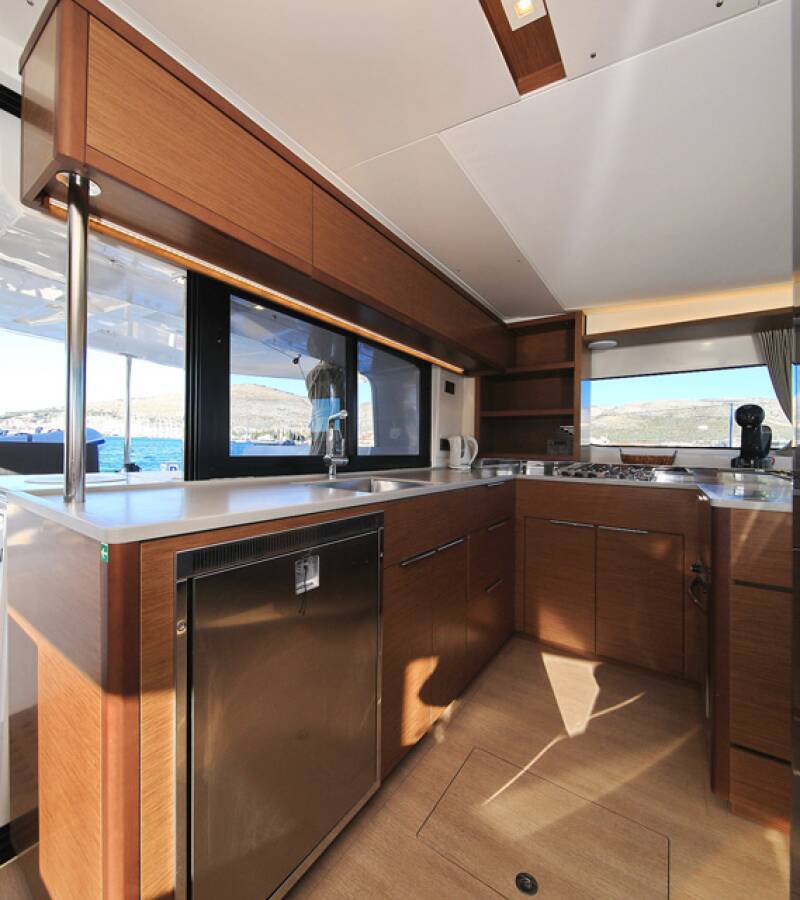 Lagoon 46  | Mariposa