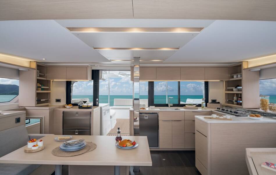 Lagoon 46  | Active Cruises