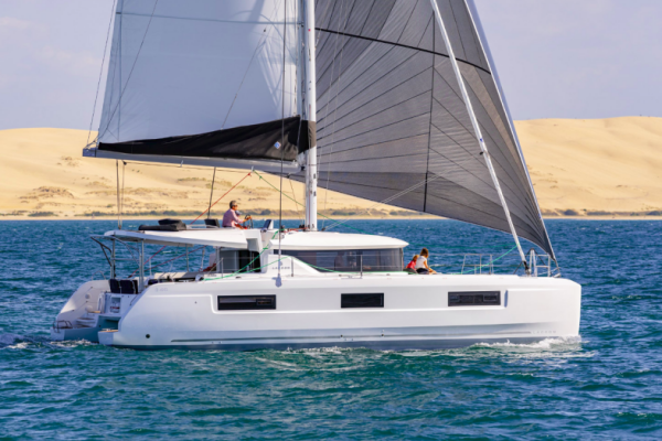 Lagoon 46 | Coolway