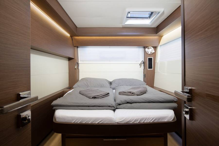 Lagoon 50  | Aliana