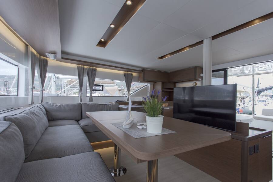 Lagoon 50 | Sunshine