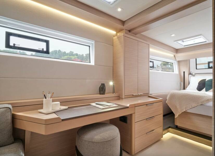 Lagoon 51 OW | Unconditional Love