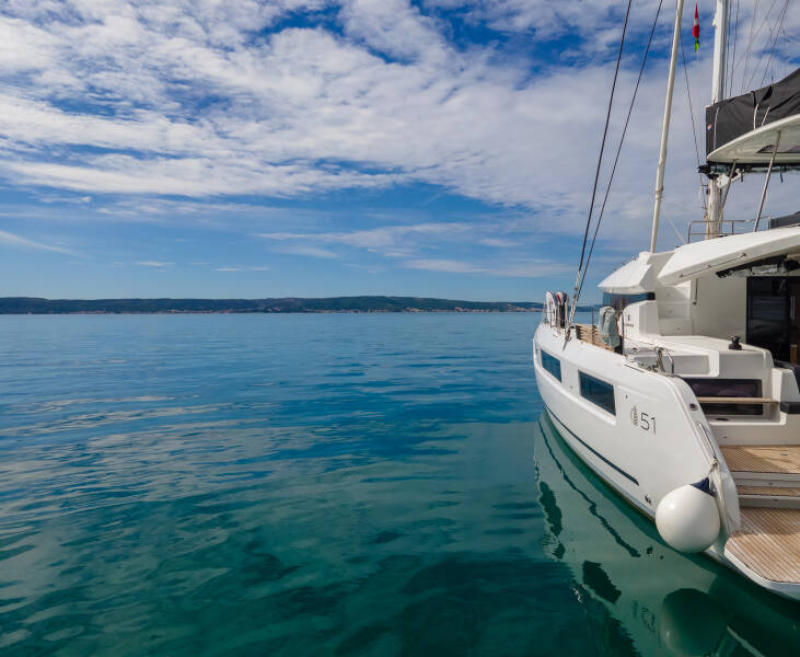 Lagoon 51  | Lavina