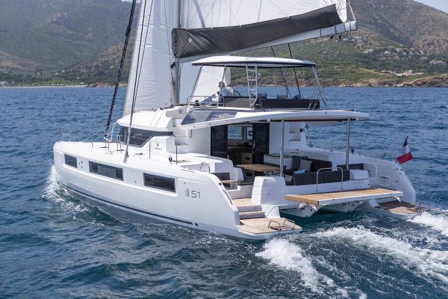 Lagoon 51  | Queen Alexandra (crewed)