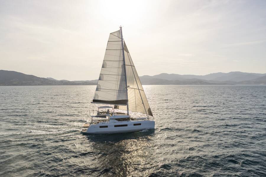 Lagoon 51  | Queen Alexandra (crewed)