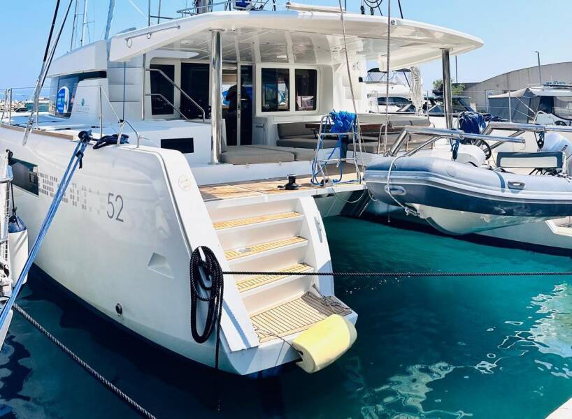 Lagoon 52 F | Madonna of Adriatic